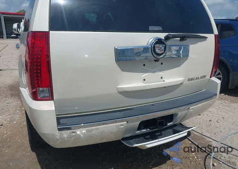 2008 Cadillac Escalade Luxury from USA, damaged, VIN 1GYEC63818R204440